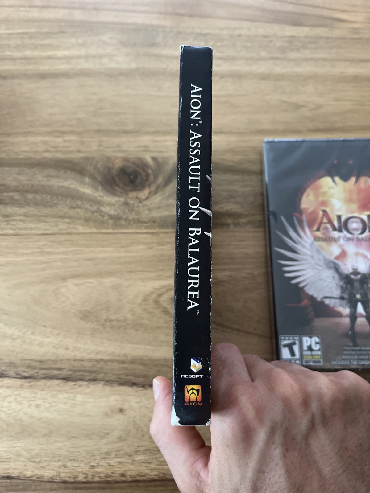 BRAND NEW Sealed Aion: Assault on Balaurea (PC, 2010)