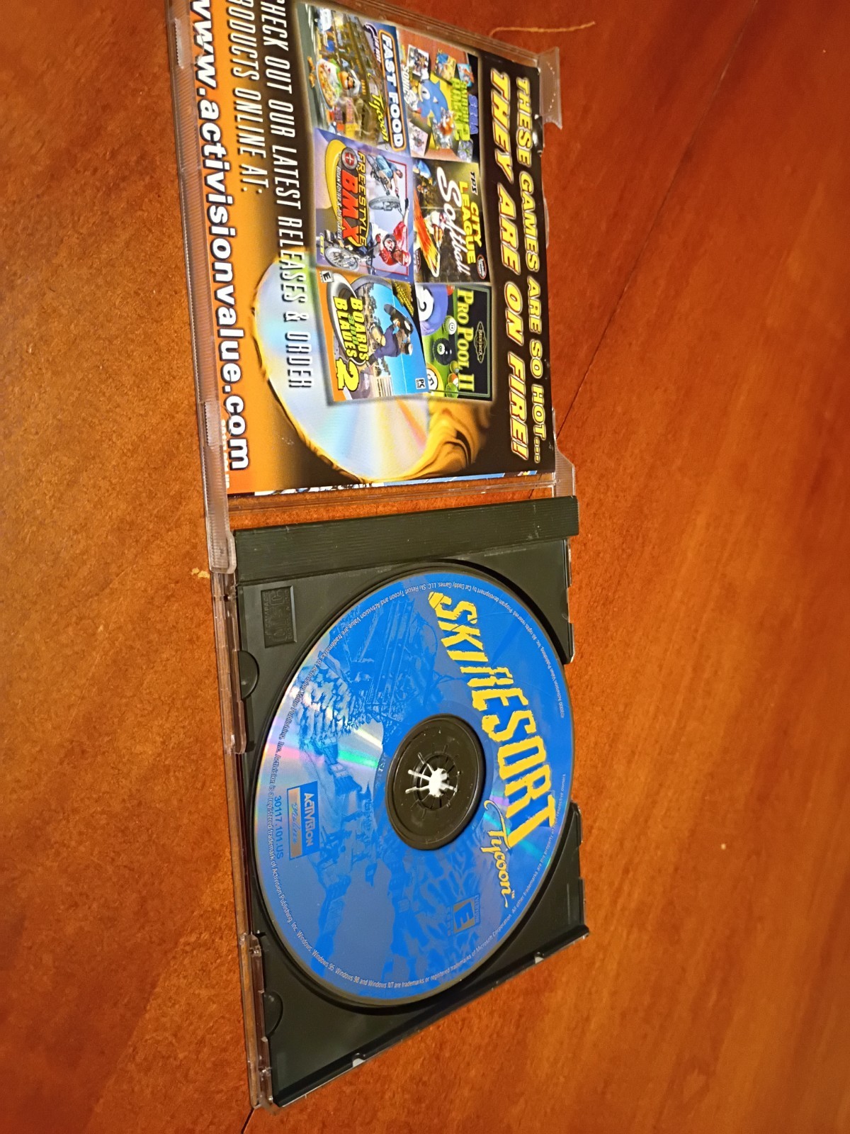 Ski Resort Tycoon – PC – Simulation Game Windows 95/98