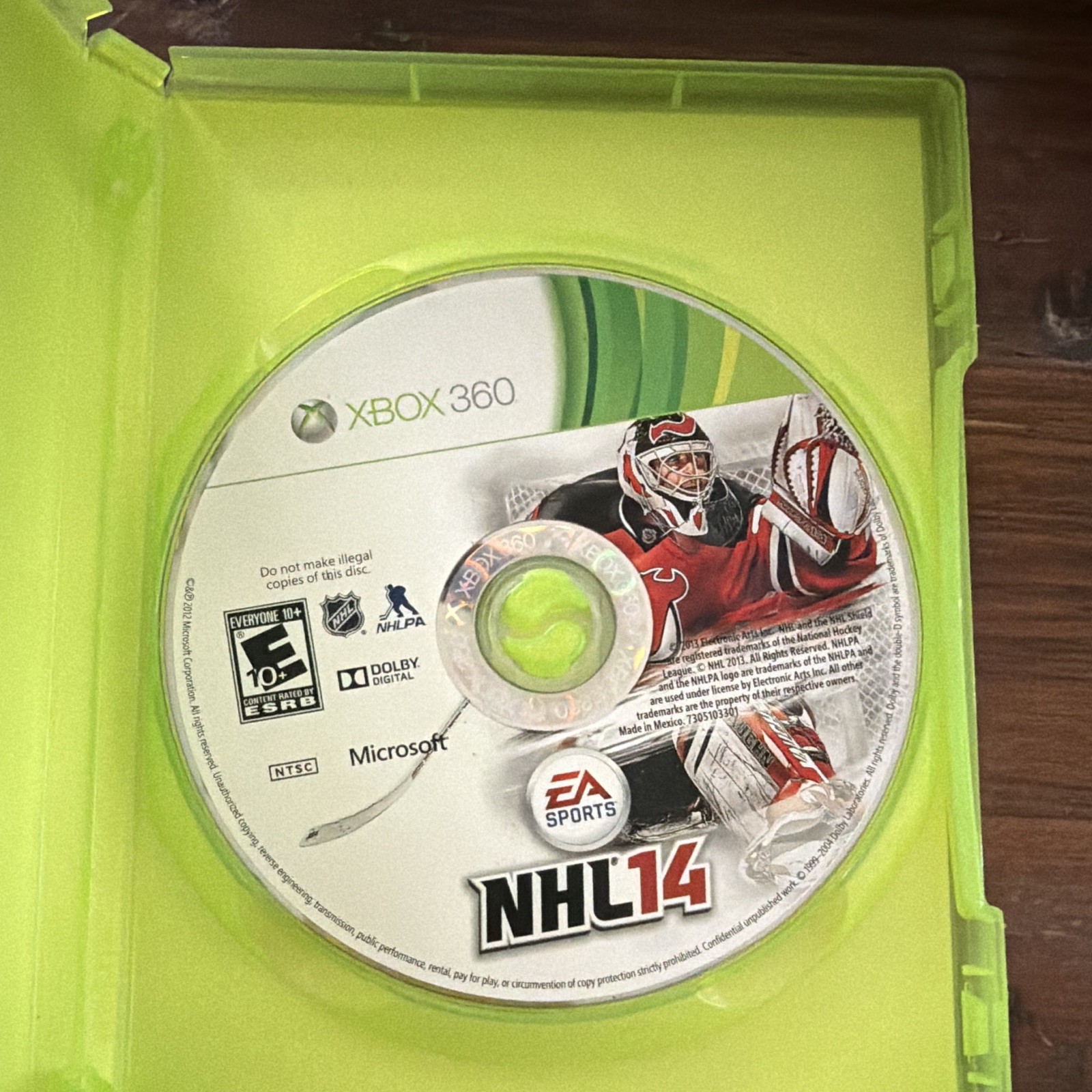 EA Sports NHL 14 (E10+) Sports Hockey Xbox 360 Game, NTSC-U/C