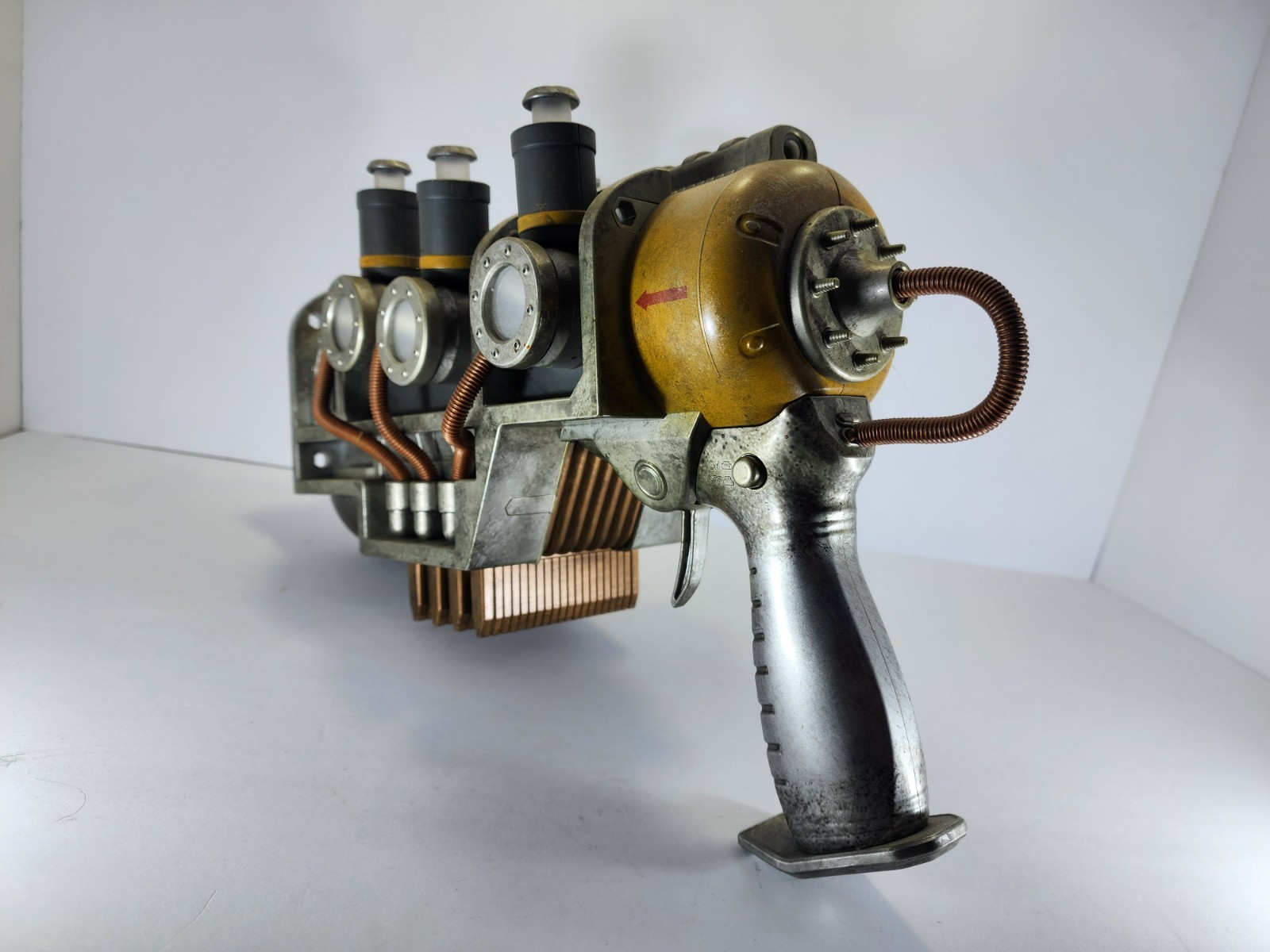 Fallout Replica Plasma Pistol Chronicle Collectibles Thinkgeek cosplay