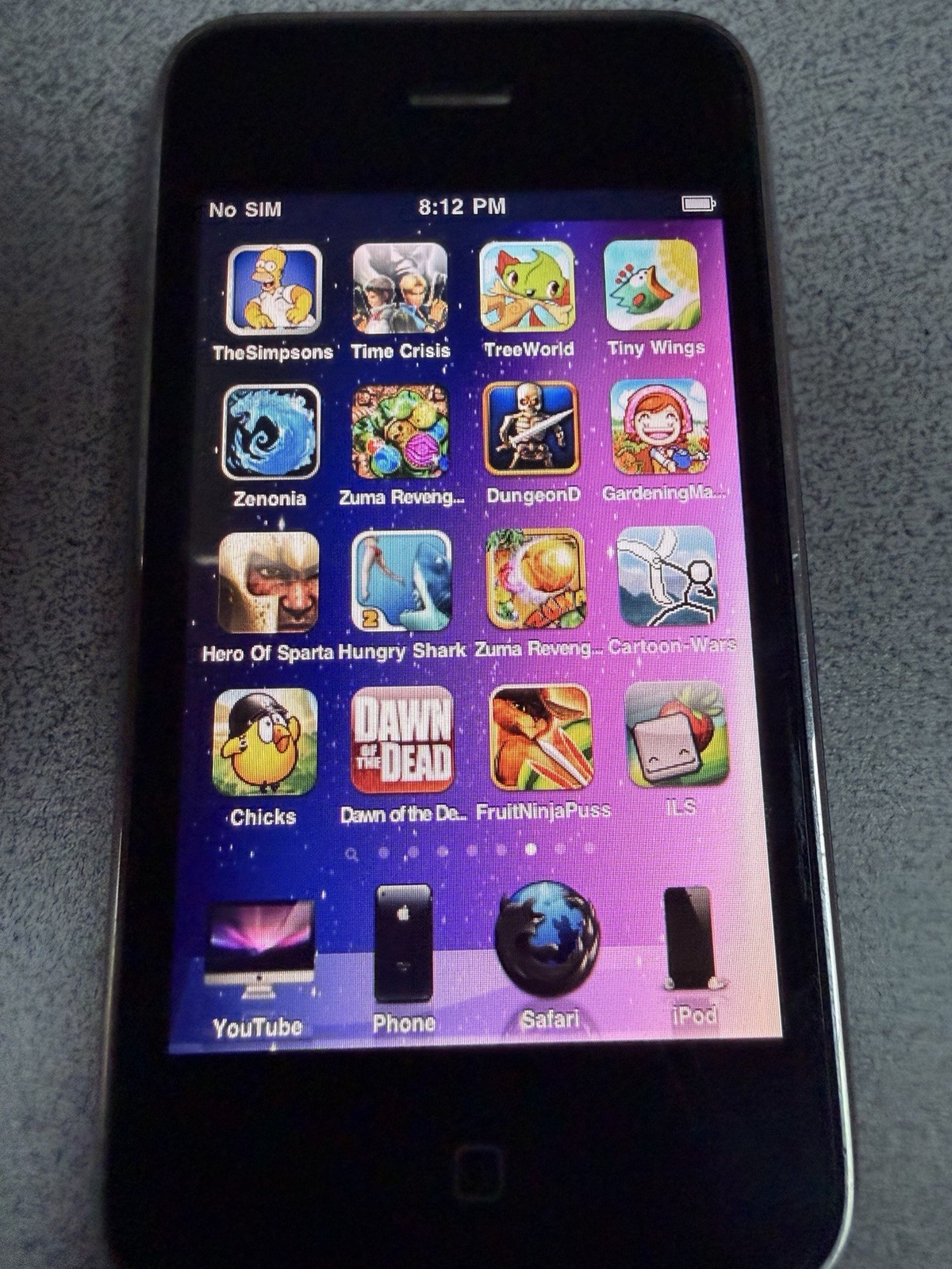 iPhone 3G 8GB Black 64 Rare Games Scarface Voltron Resident Evil