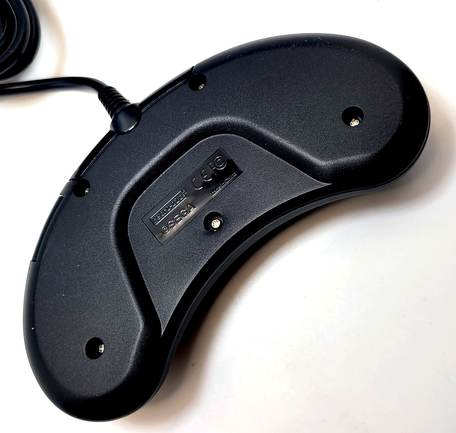 Retro-Bit Official Sega Genesis Controller 6-Button Arcade Pad – Black