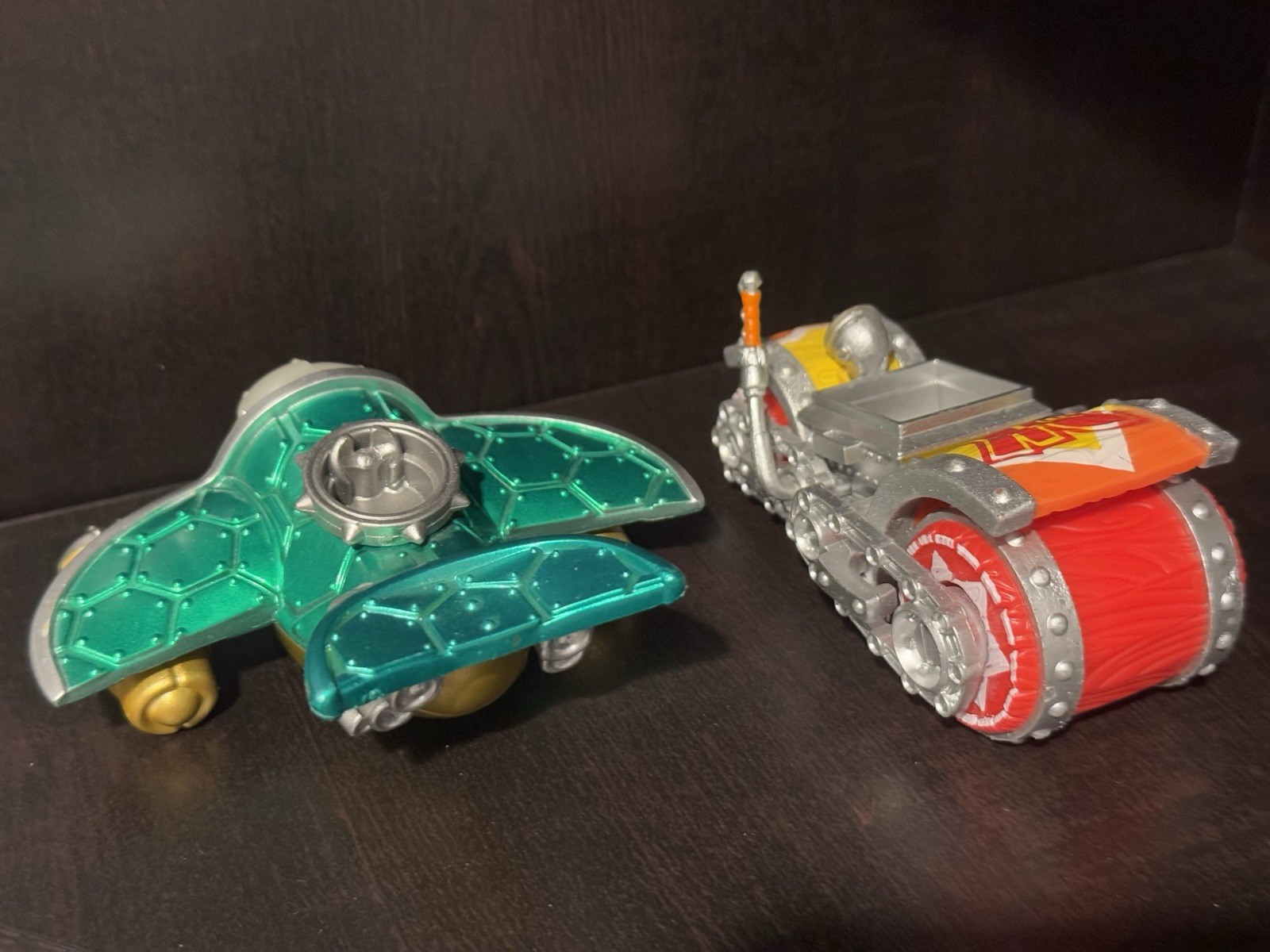 Skylanders SuperChargers Clown Cruiser + Barrel Blaster Tested!