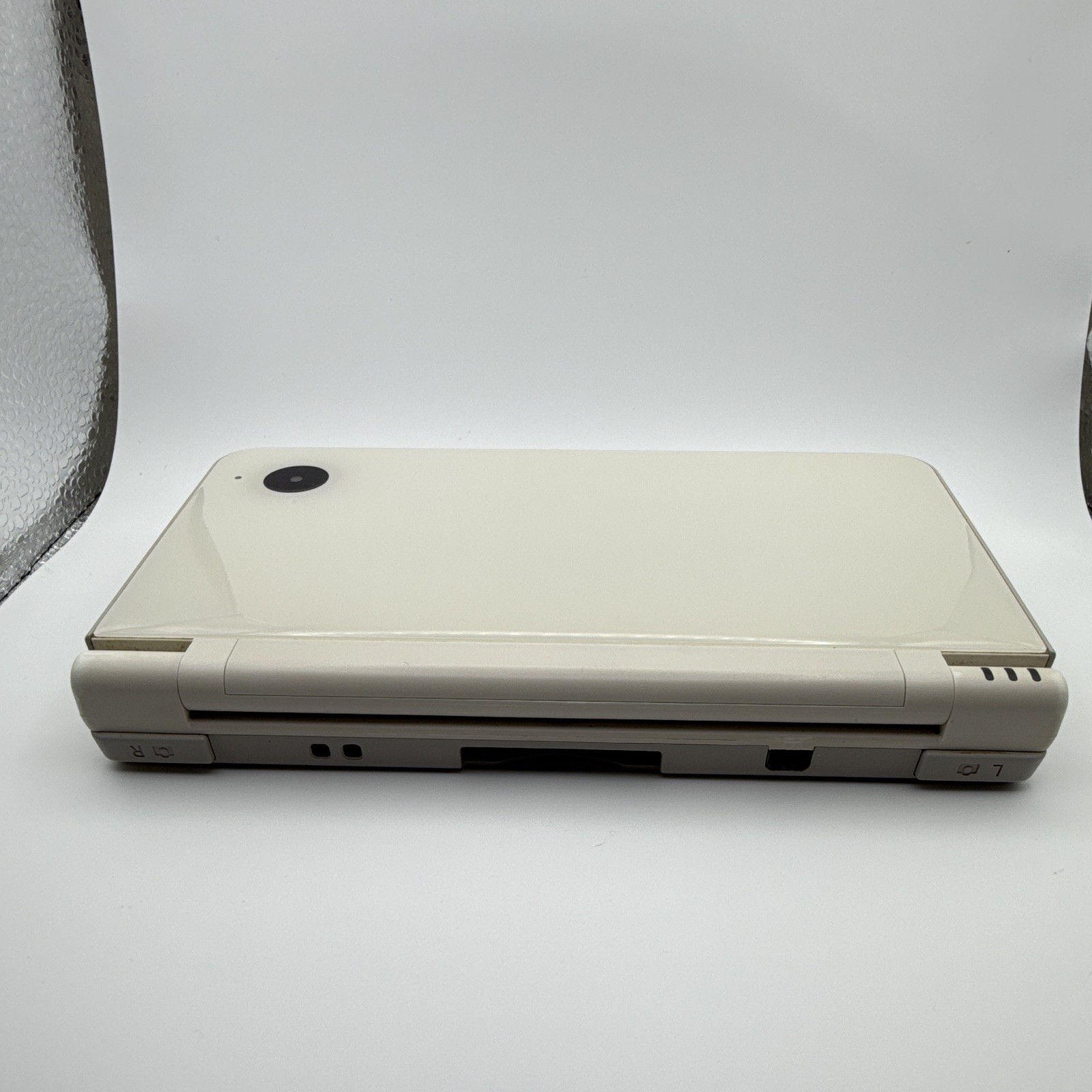 Nintendo DSi LL White Handheld Console NTSC-J 256MB Bad Charge Port