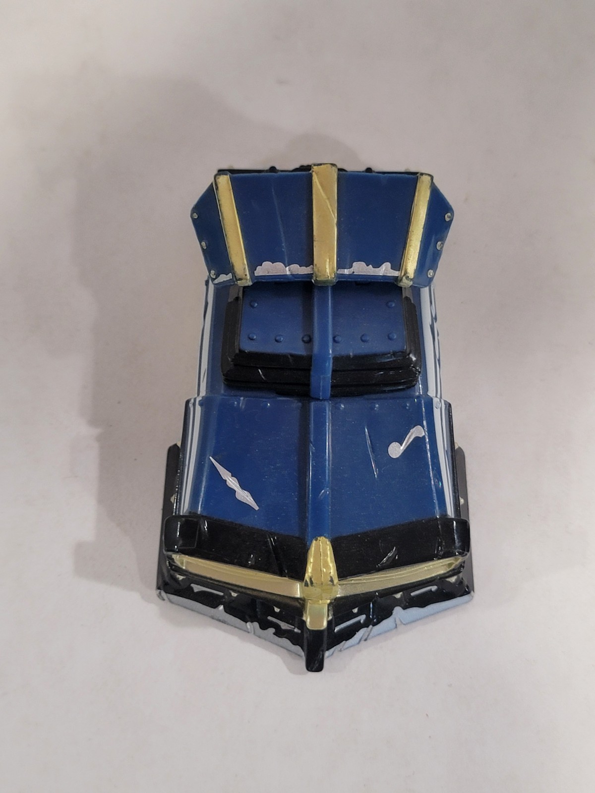 Skylanders Superchargers Shield Striker Vehicle Figure