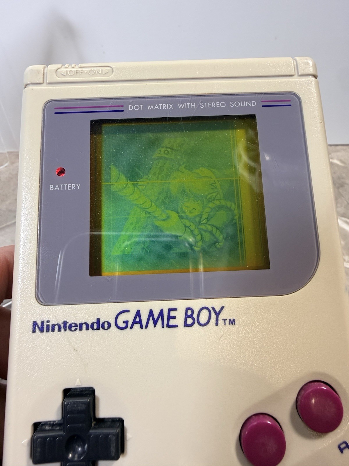 Original Nintendo Game Boy (DMG-01) – Powers On – CLEAN Battery Contacts Video