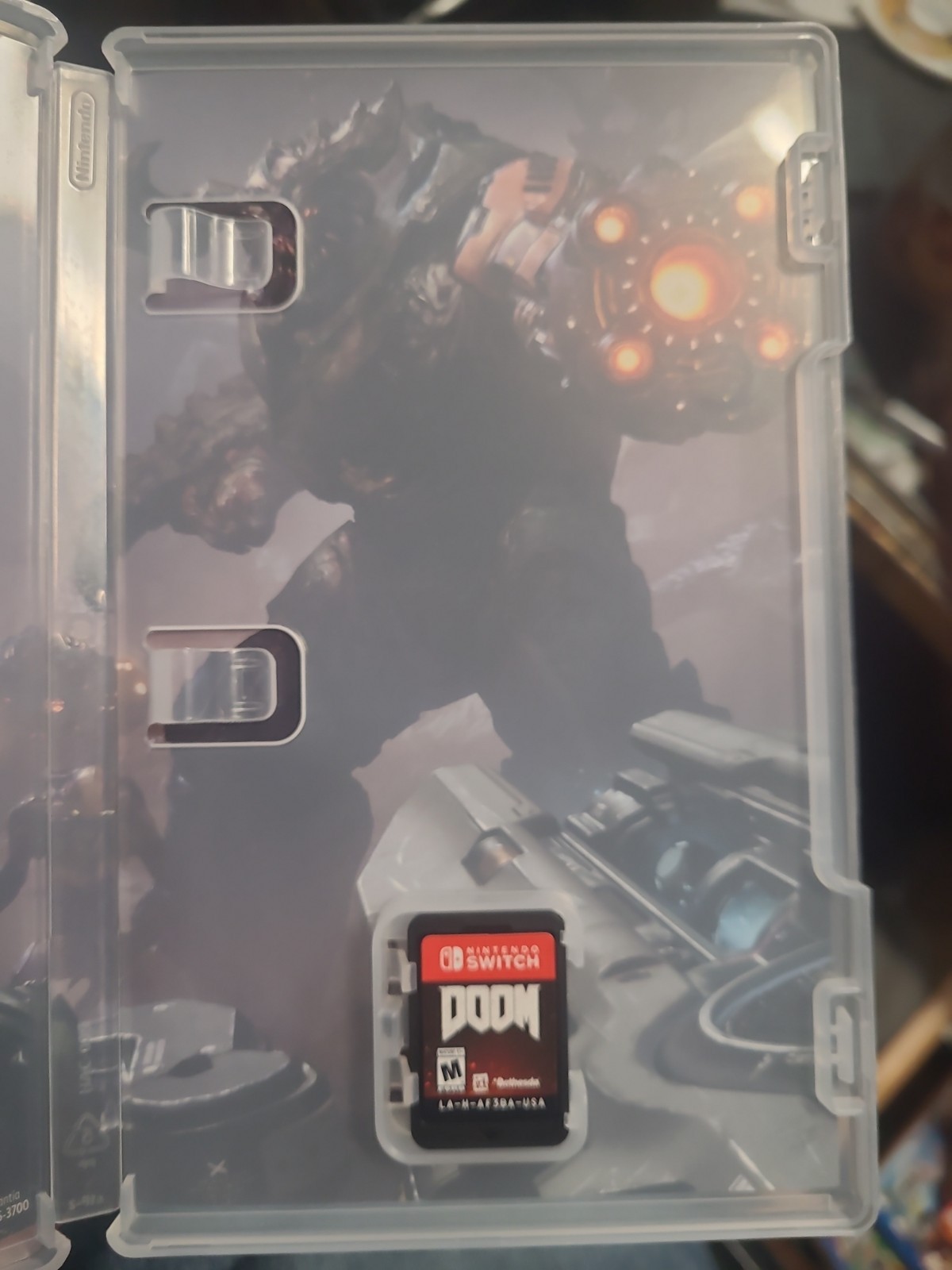Doom (Nintendo Switch, 2017) in case