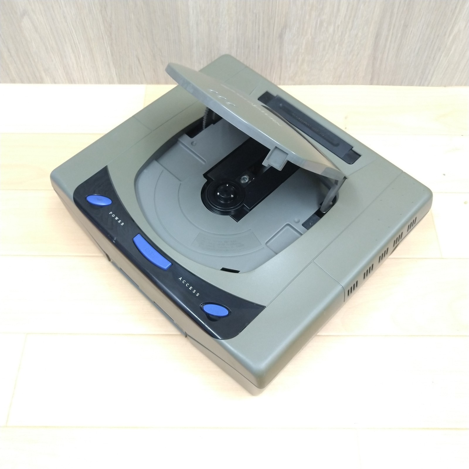 SEGA SATURN CONSOLE JAPAN Bundle with 2 Controllers 8 Games & Memory Tested