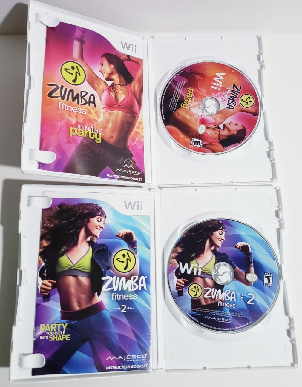 Zumba Fitness 1 and 2 Games & Zumba Belt Bundle (Nintendo Wii) Free Shipping