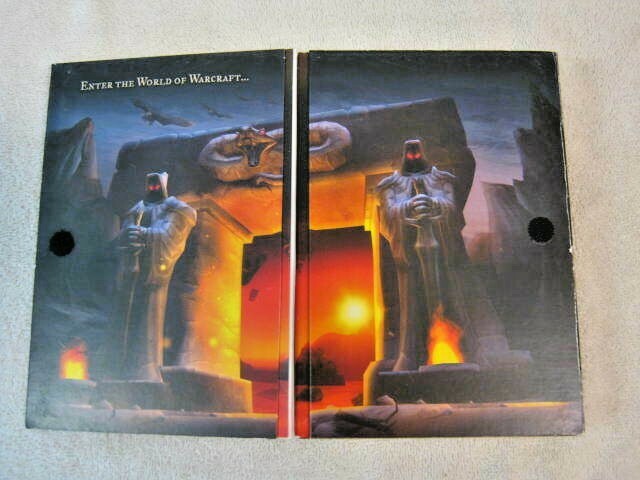 World of Warcraft (Windows/Mac, 2004) With Manual, keys, product catalogs