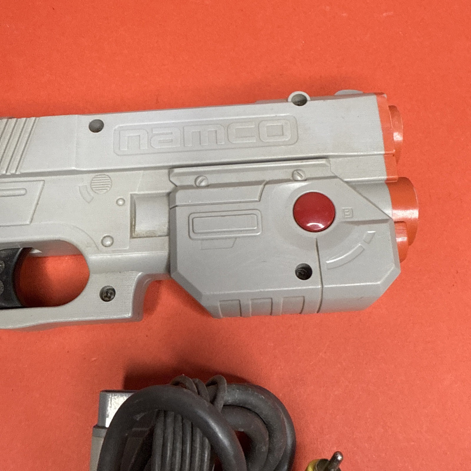 Namco GunCon Light Gun NPC-103 PlayStation PS1 1996 Gray w/ Y-Cable Adapter (A)