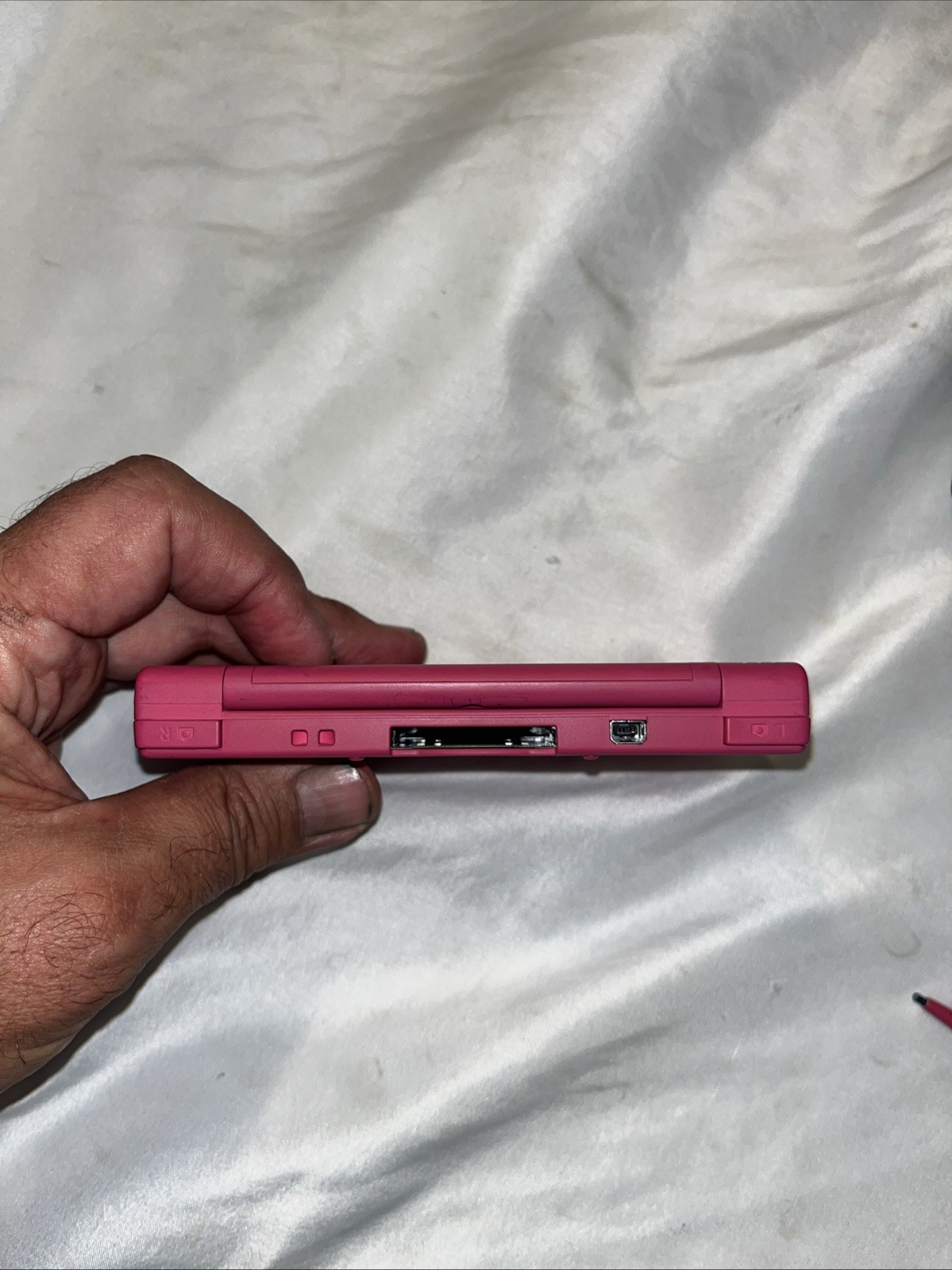 Hot Pink Nintendo DSi With Black Carrying Case Tested & Factory Reset