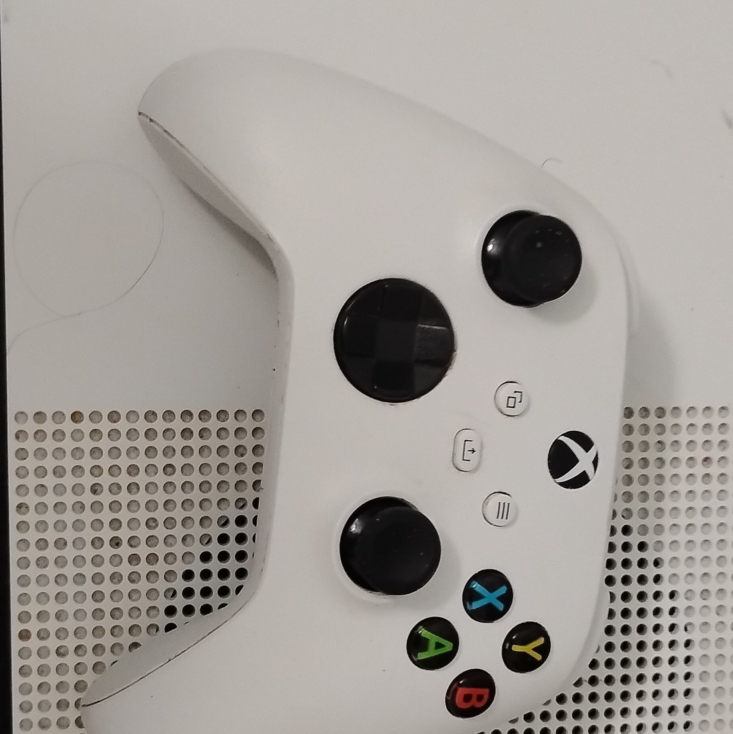 Microsoft Xbox One S 500GB Home Console – White