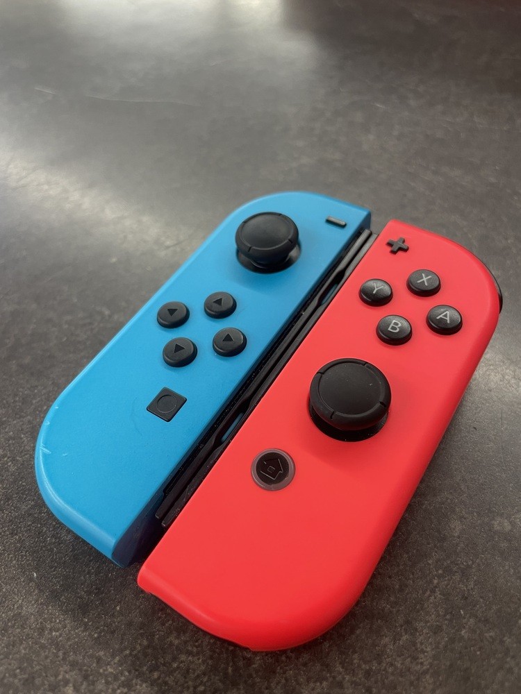 Nintendo Switch HAC-001(-01) Console Neon Blue/Red Joy-Cons – Tested