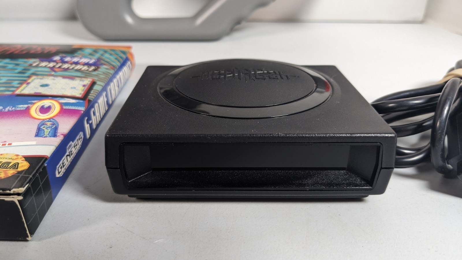 Sega Genesis Menacer Light Gun Complete W/ Sensor Game and Manual – Model 1658