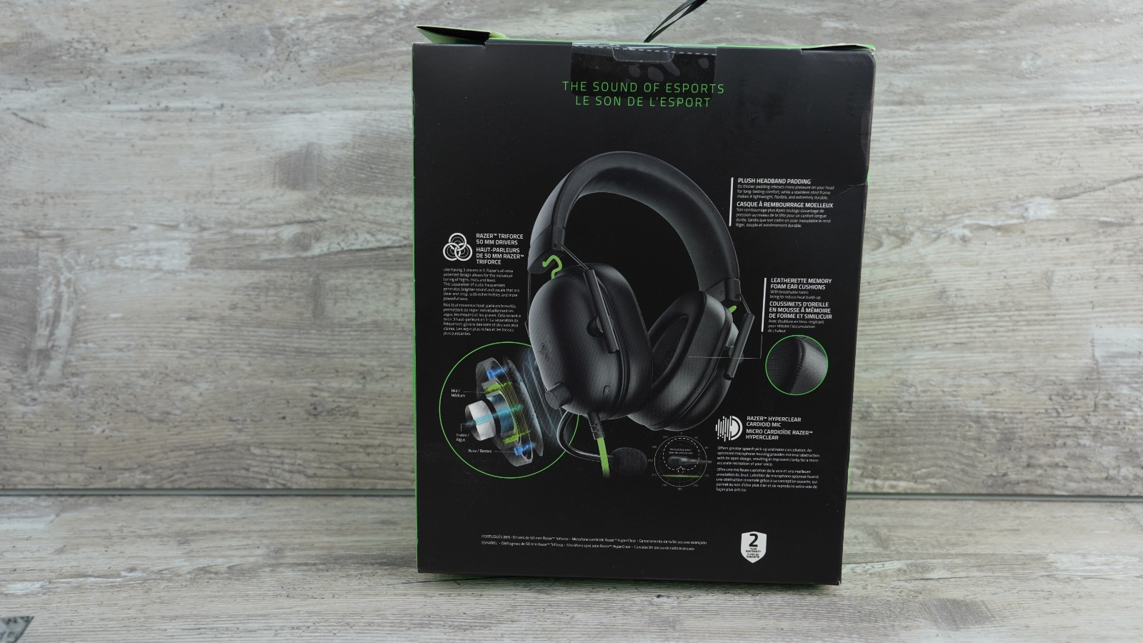 Razer Blackshark V2 X Gaming Headset – Black – Wired – Over-Ear/DAMGE BOX