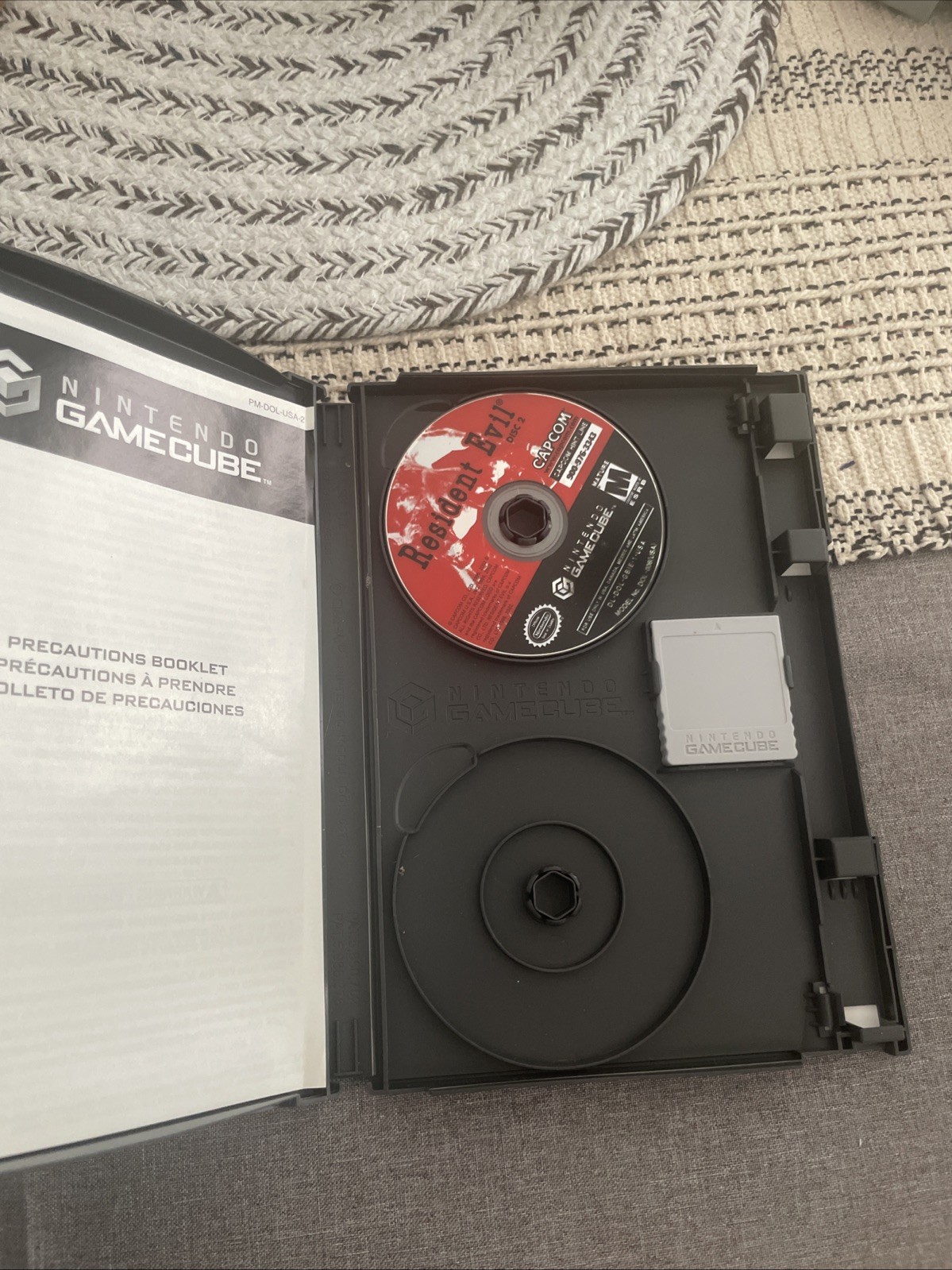 (disc one not included) Resident Evil GameCube 2002 Capcom no booklet