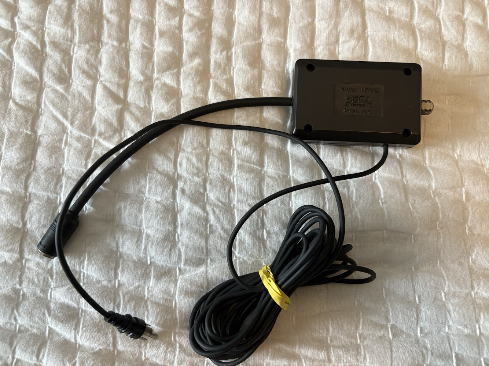 Sega Master System Lot Light phaser, OEM Cable And Rambo 3. Read Description!