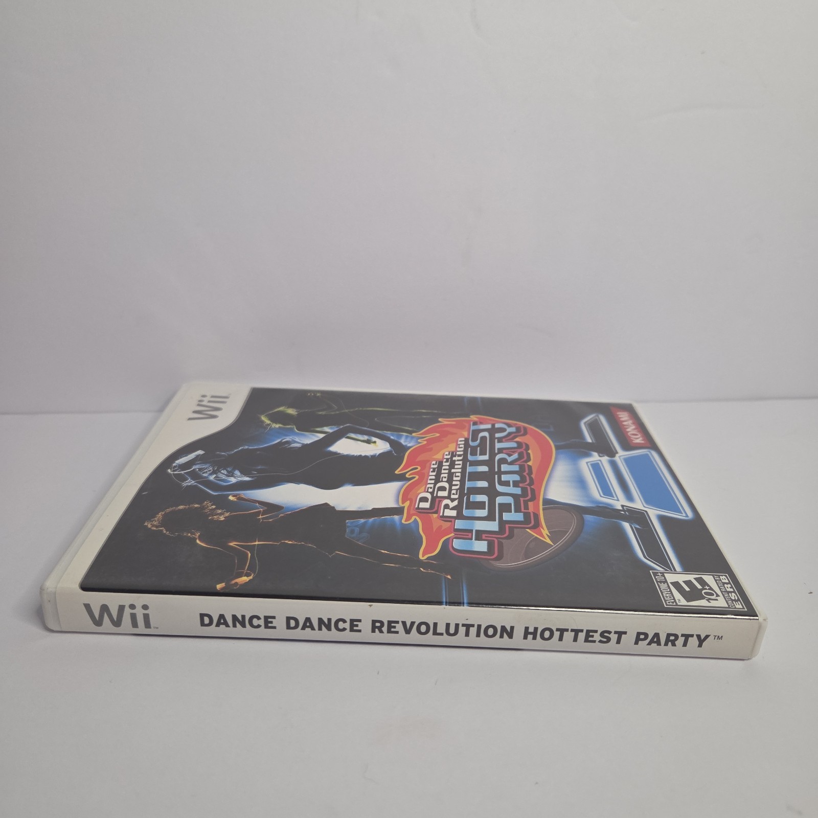 Dance Dance Revolution: Hottest Party (game & dance pad) (Wii, 2007)