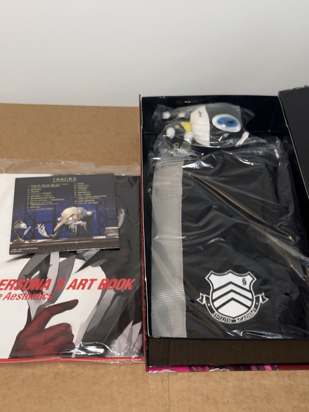 Persona 5 Take Your Heart Premium Edition PS4 NO GAME ALL OTHER ITEMS UNUSED