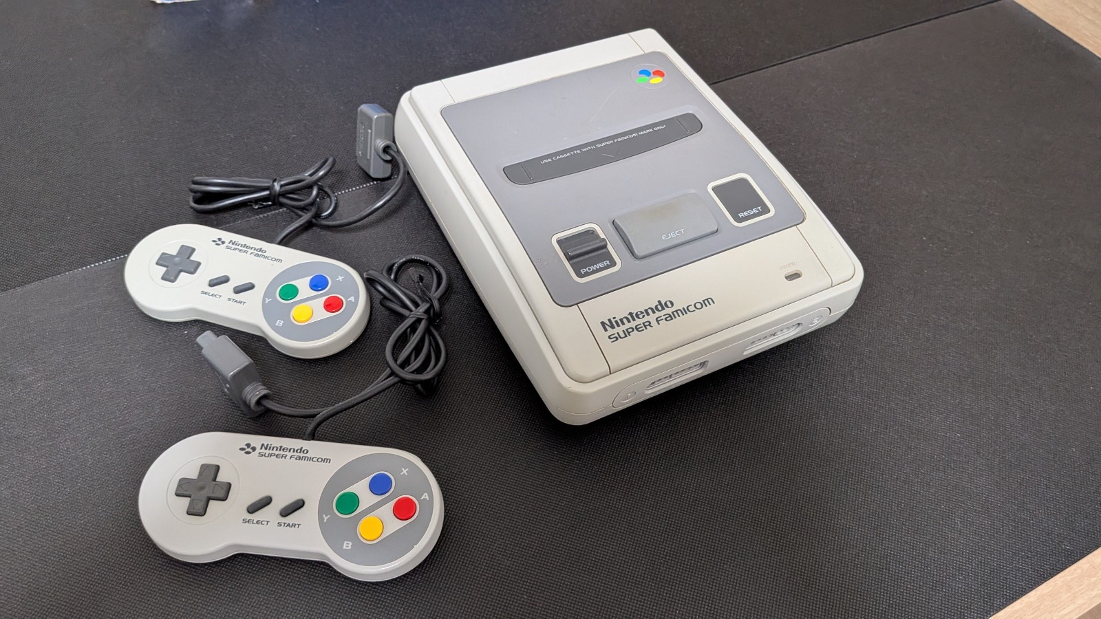 Nintendo Super Famicom SFC Console Box JAPAN (Tested), SFC03