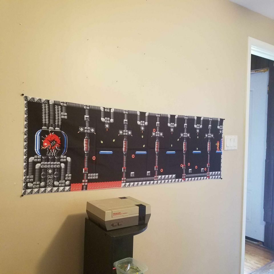 5 foot long Metroid tapestry Mother Brains Lair – Nintendo Samus vs Mother Brain