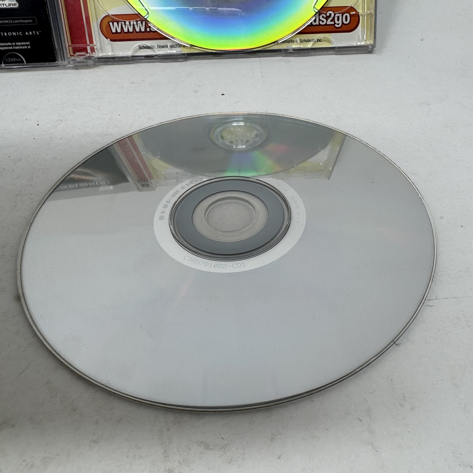 Bionicle PC CD-ROM Video Game 2-Disc Set Electronic Arts LEGO PEGI 7+ Scholastic