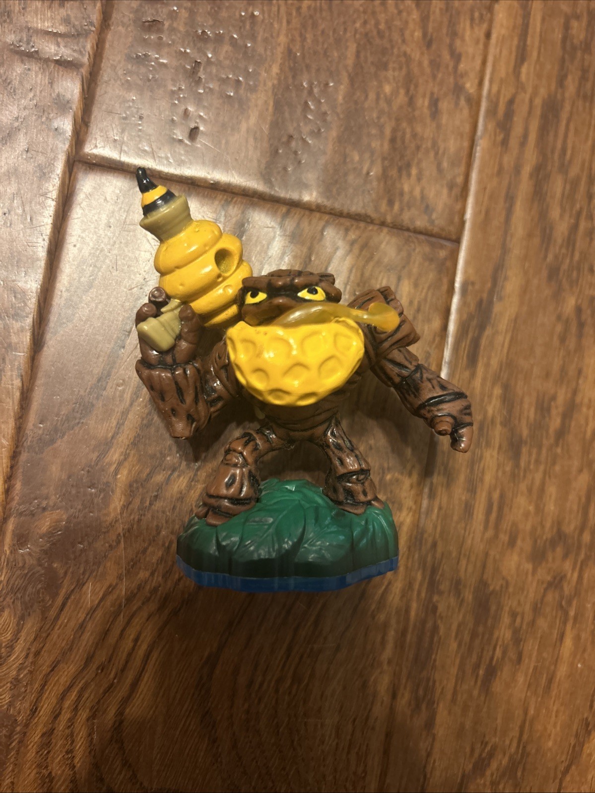 Skylanders LOT Sheep Wreck Island Portal + Bumble Blast & Thumpback