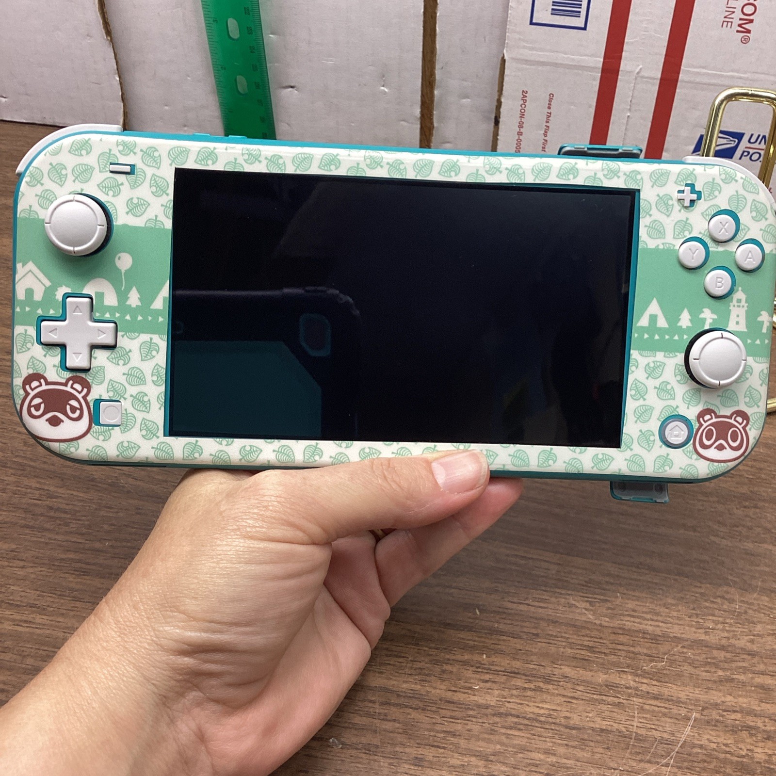 Nintendo Switch Lite Animal Crossing Edition Teal/White Handheld 32GB No Charger