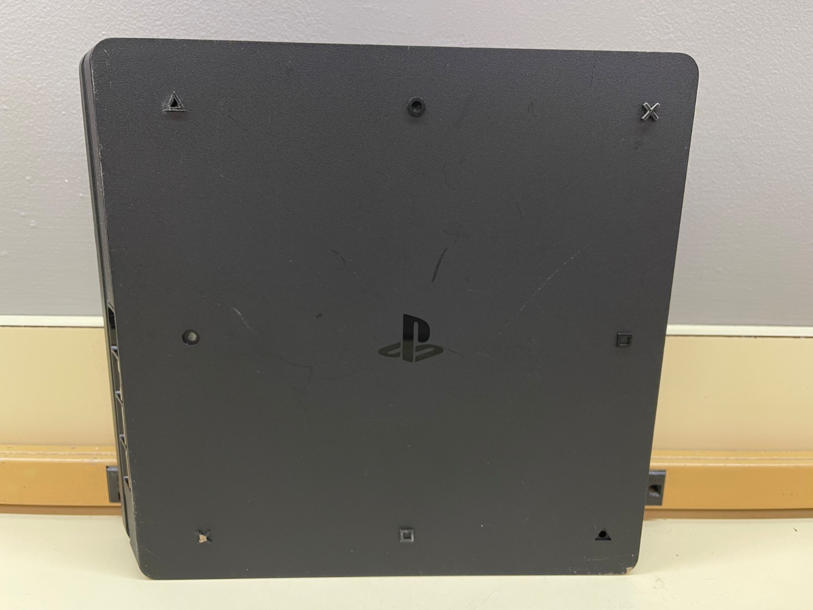 Sony PlayStation 4 Slim PS4 CUH-2015A 500GB Black w/ Gold Controller Used