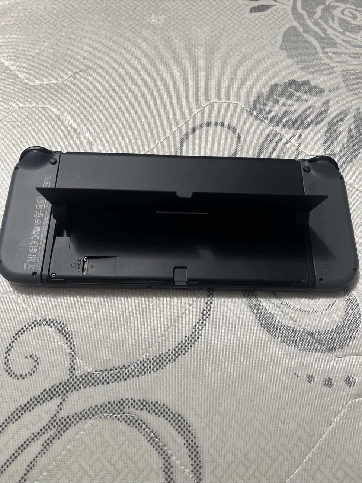 Used Nintendo Switch OLED