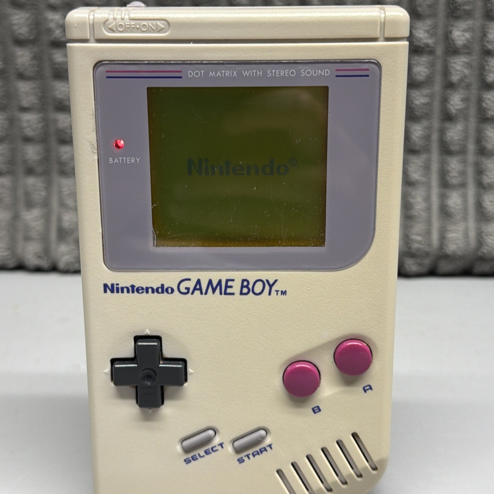 Nintendo Game Boy DMG-01 Original Gray Handheld 1989 Working + WWF War Zone