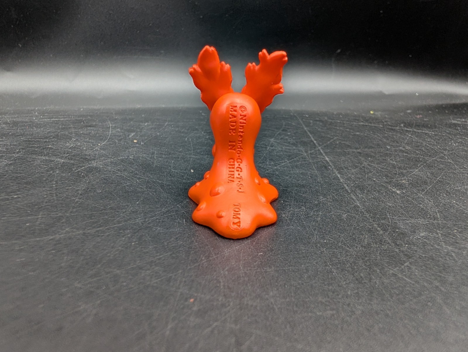 Slugma Magmag Pokemon Figure Tomy Vintage RARE