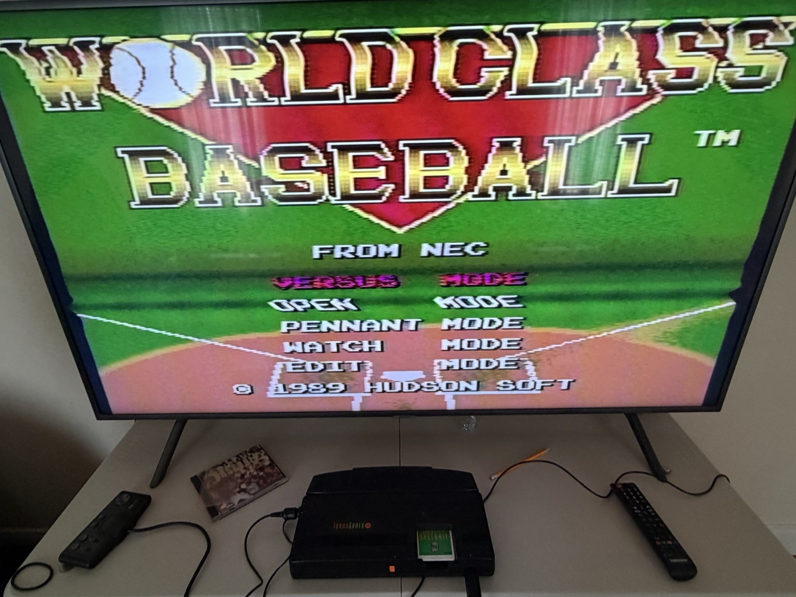 TurboGrafx-16 Black Console w/ TurboPad, Power, RF Switch, Manual – AV issue.