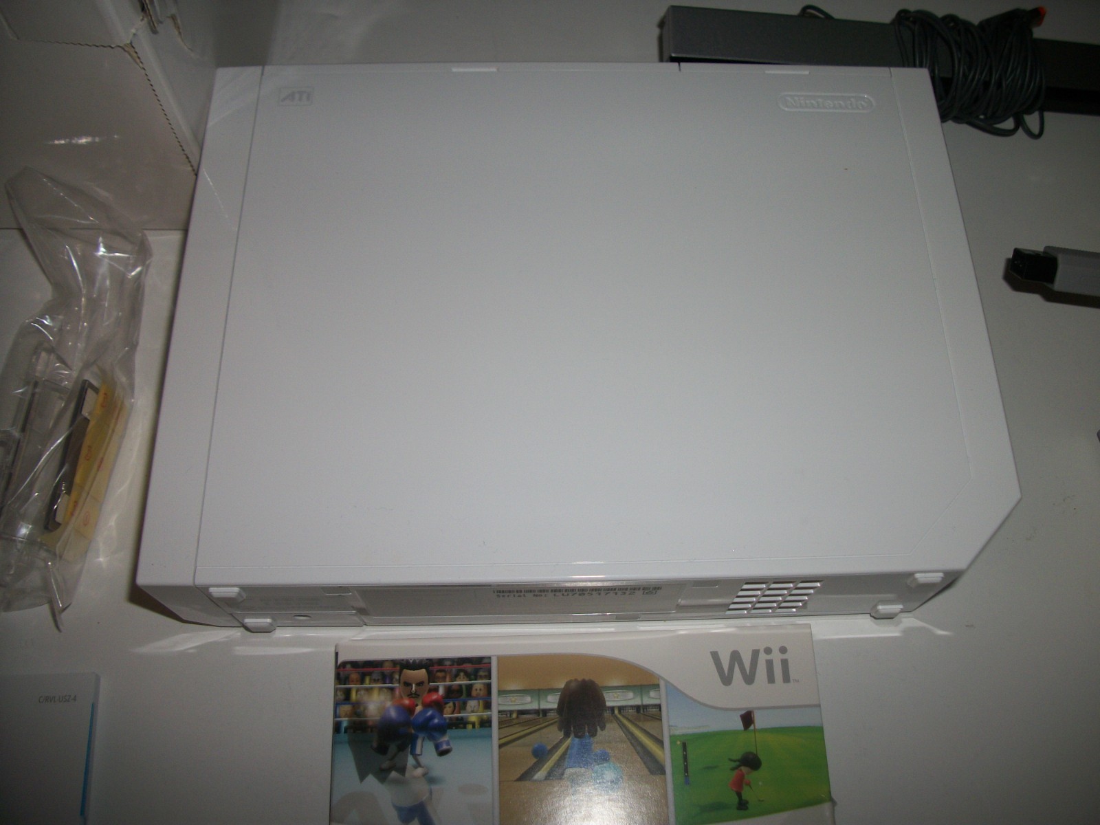 Nintendo Wii Sports Home Console Complete in Box Great Condition! USED ONE TIME