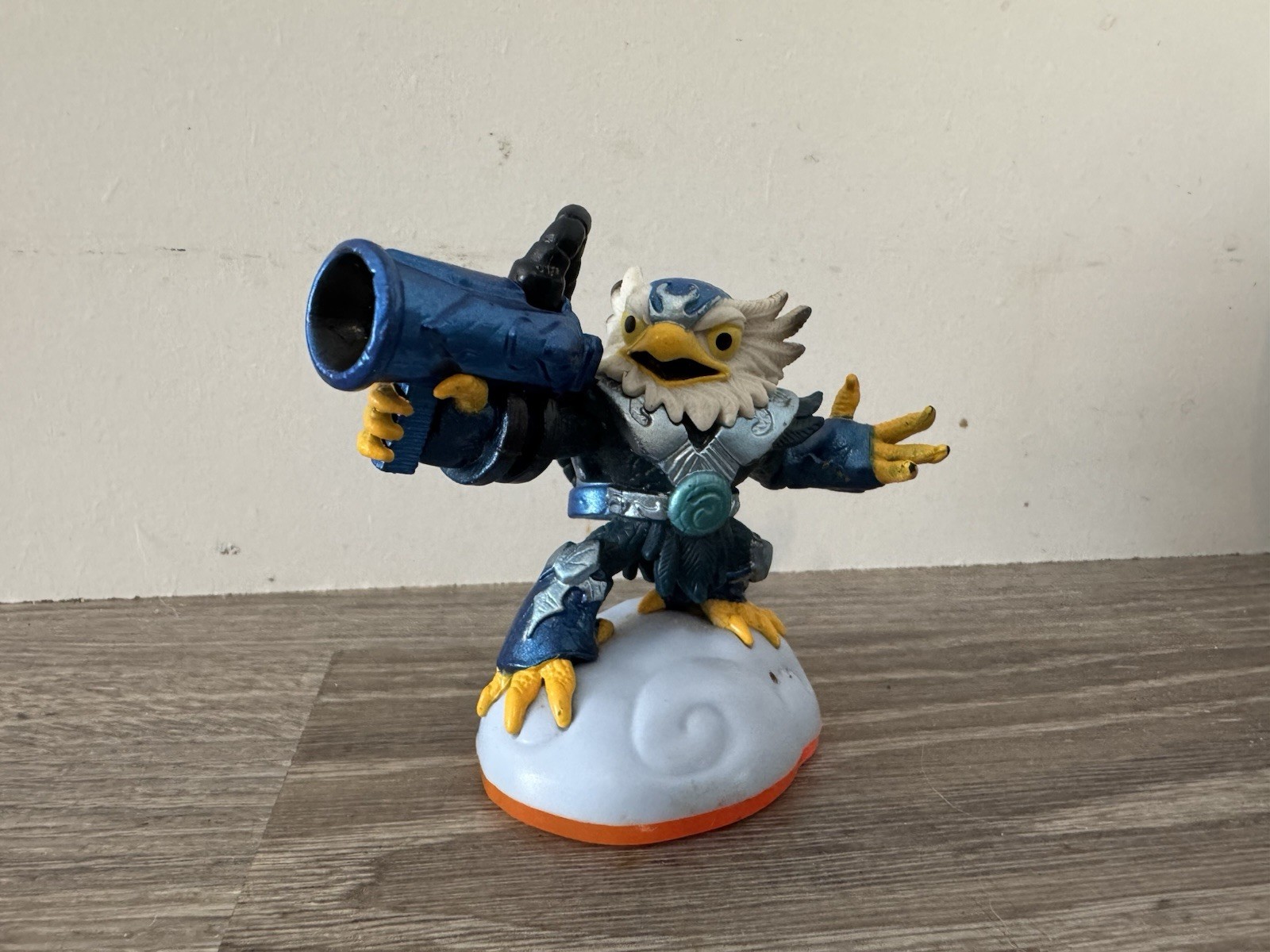 Skylanders Collectible Figures – Lot of 8