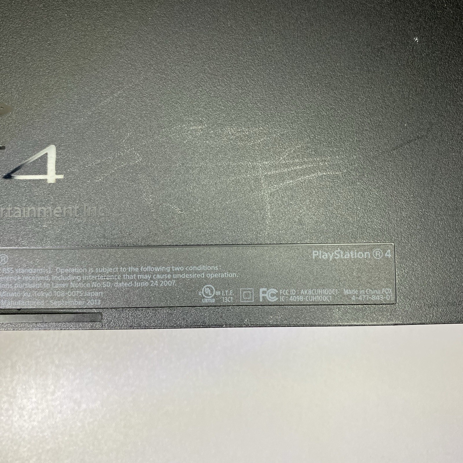 Sony PlayStation 4 500GB Gaming Console – Black (CUH-1001A) W/Controller