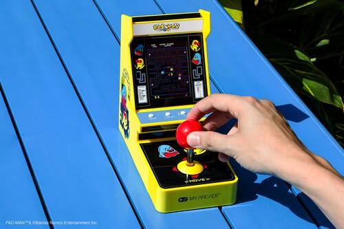 MyArcade DGUNL-7073 Joystick Player Pac-Man Portable Retro Arcade [New ]