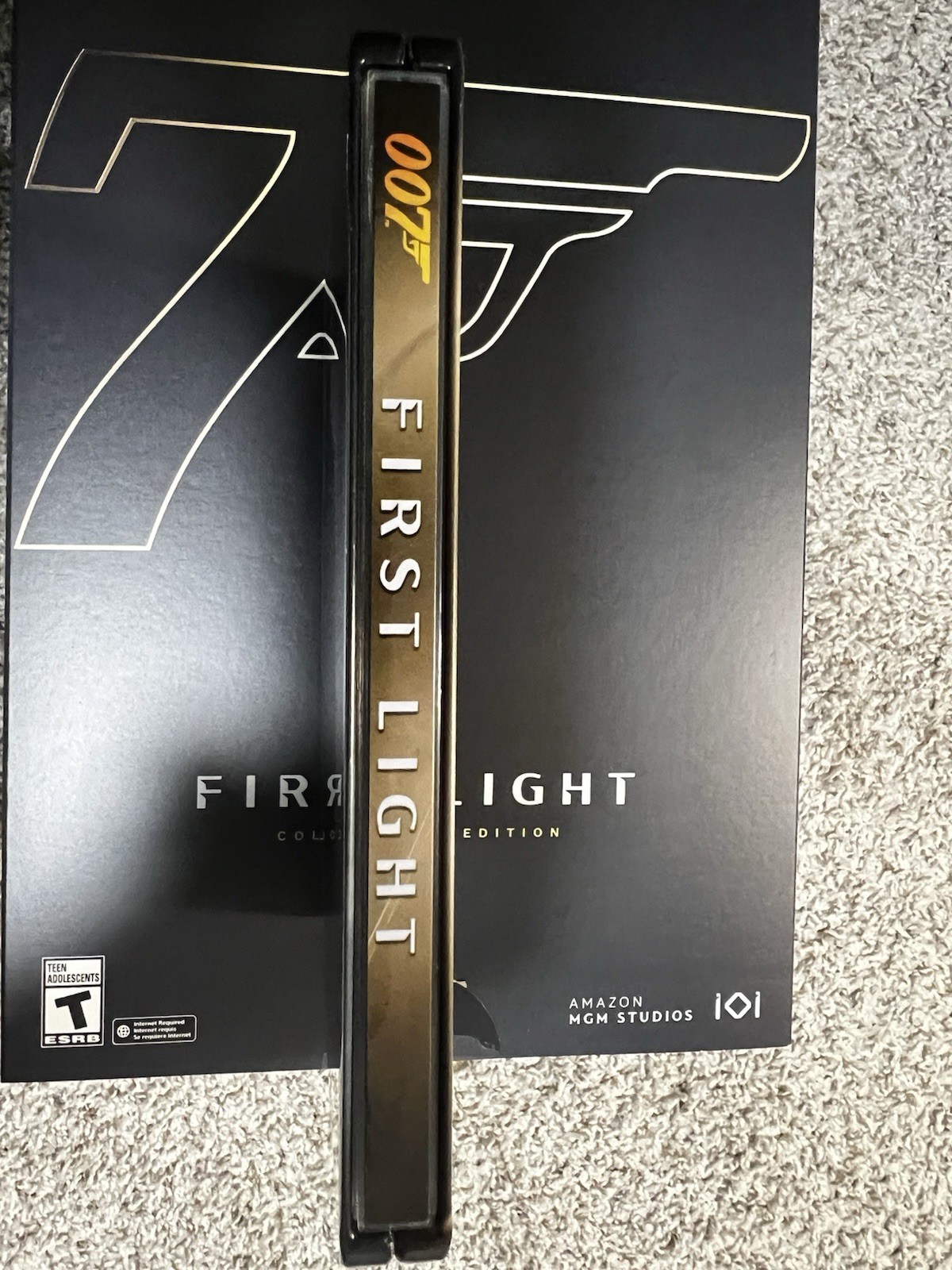 007 First Light – Partial Collector’s Edition – No Game – No Original Steelbook