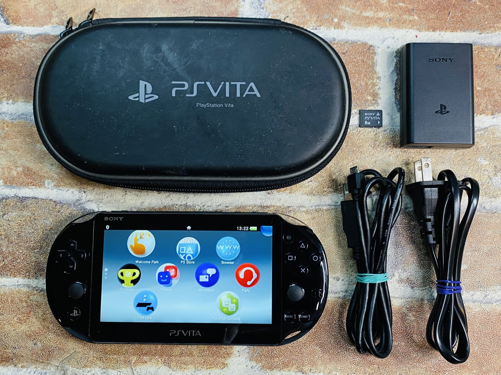 PS Vita Black PCH 2000 SONY PlayStation Japan Tested 8GB Charger MobileCase DDP