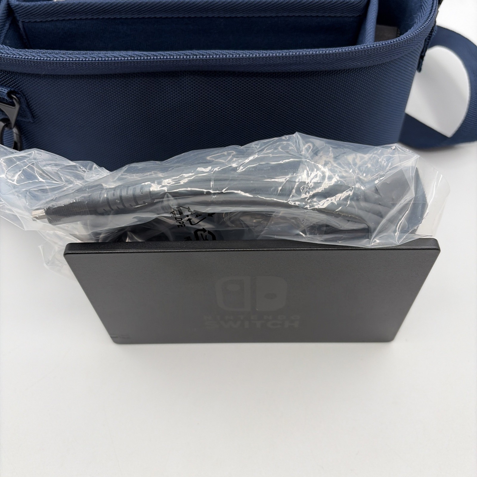 Nintendo Switch Handheld Console Blue Red – Excellent Mint Cond with Extras