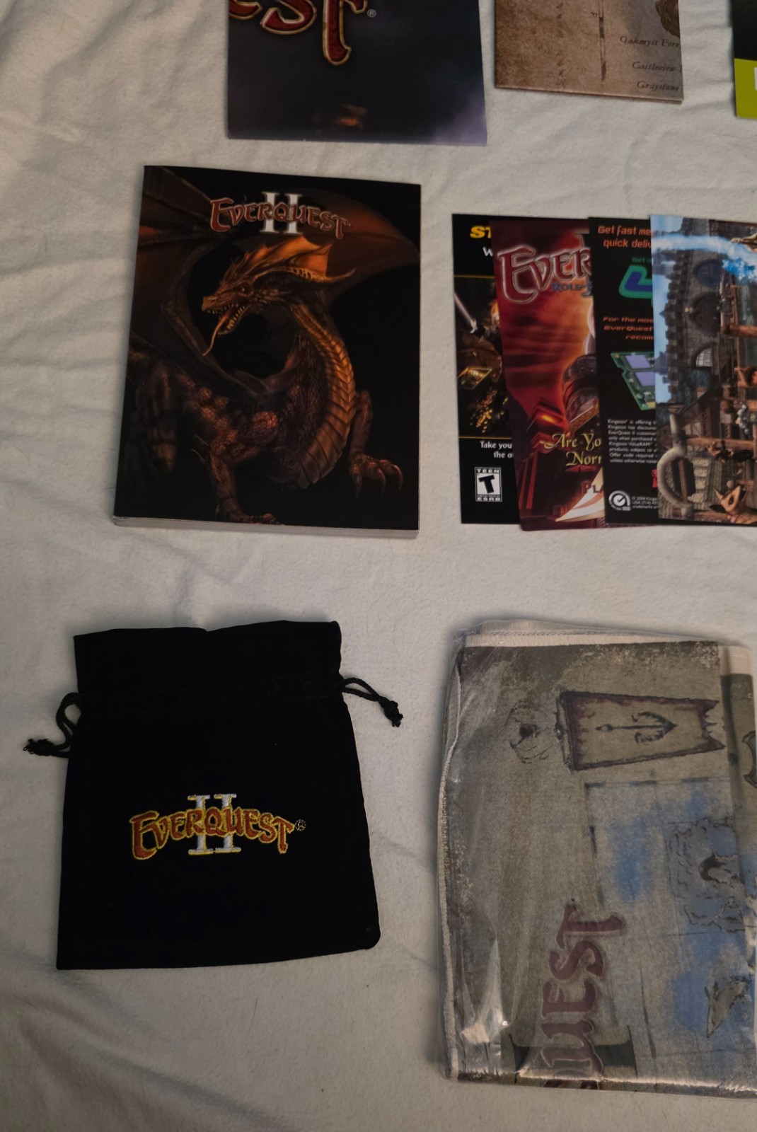 EverQuest II 2 Collectors Edition PC Game Complete Tin w Cloth Map Books READ!