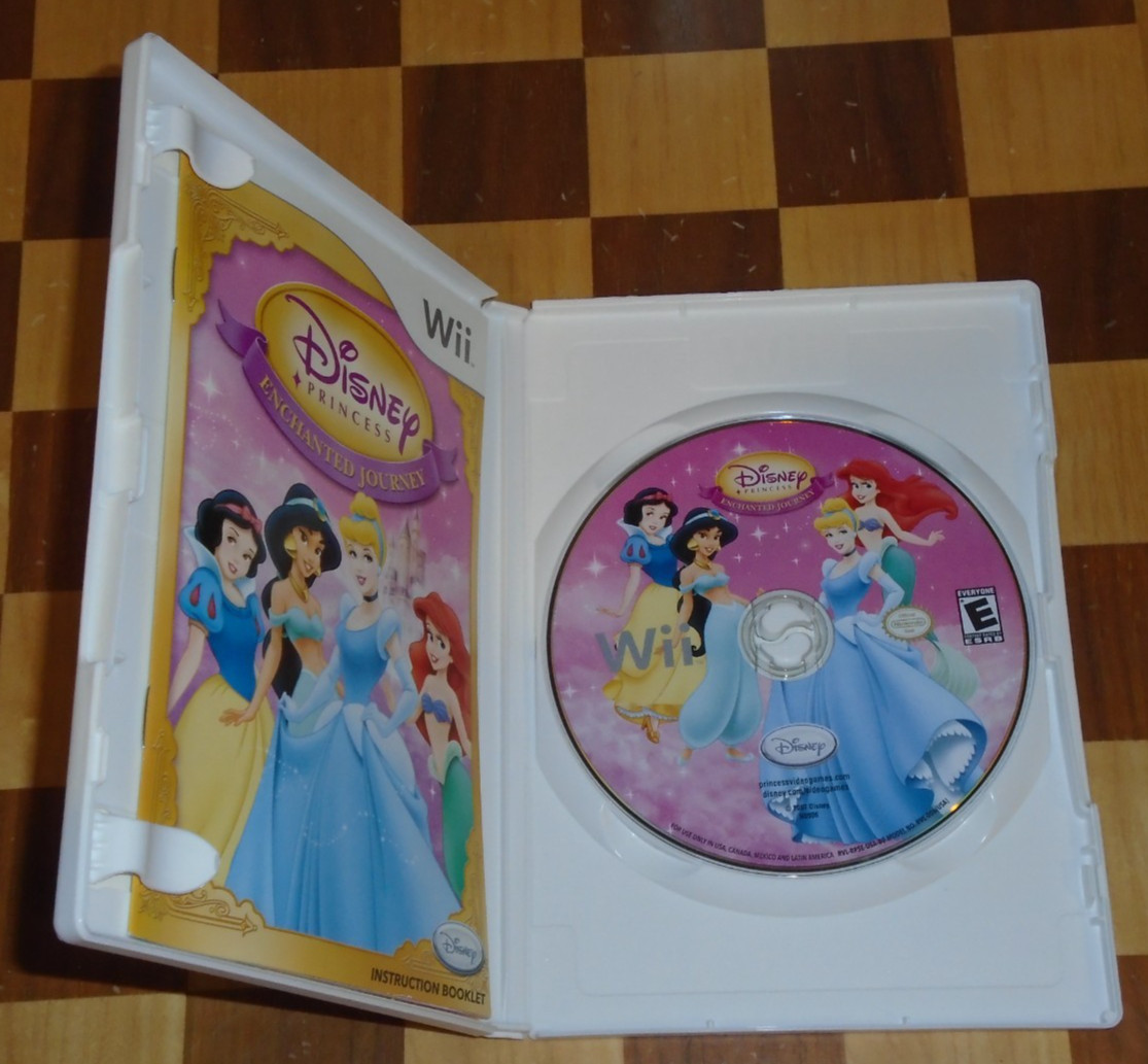 8x Nintendo Wii game: Beatles, Tintin, Barbie, Star Wars, Alvin, Disney Princess