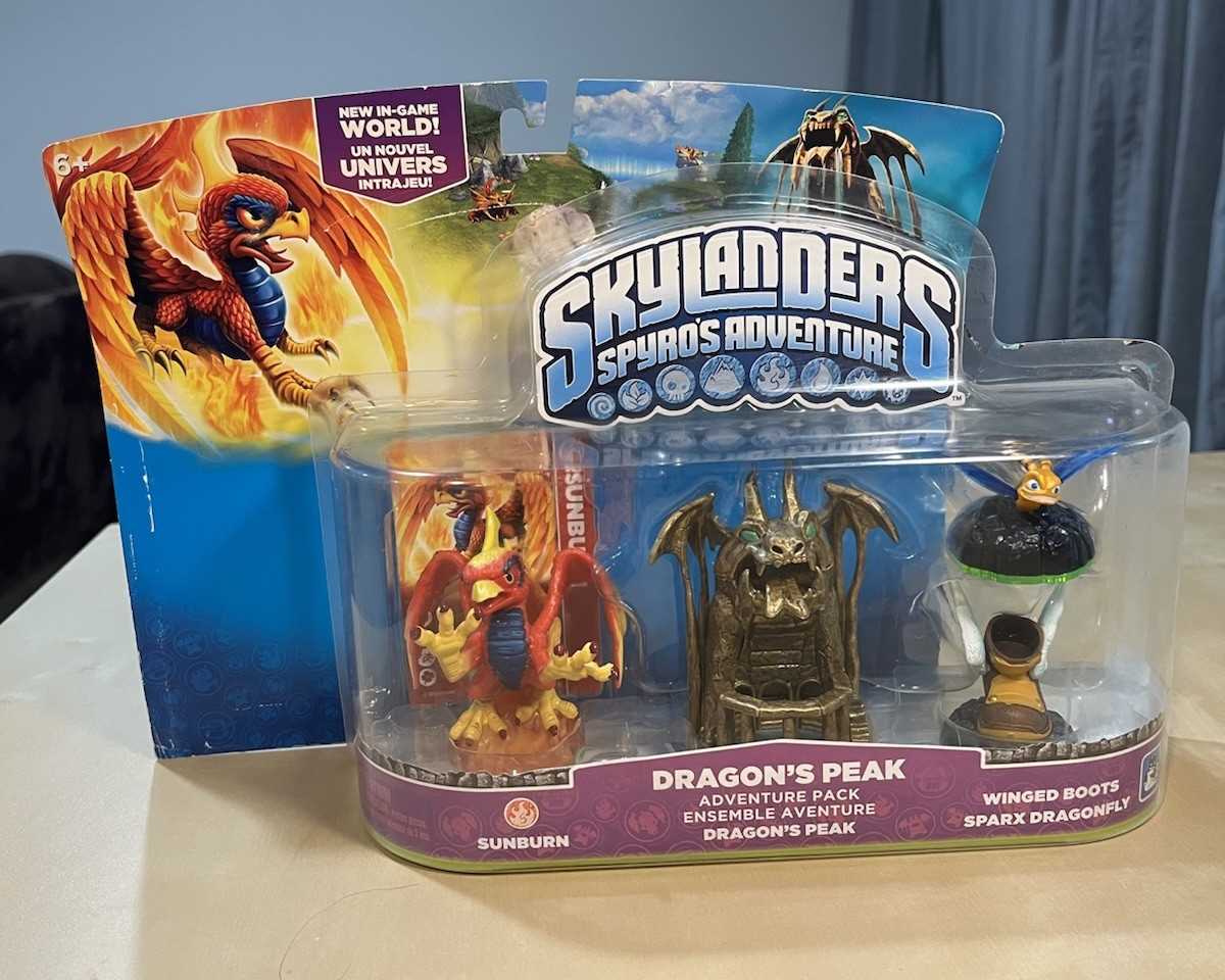 Skylanders Spyros Adventure Dragon’s Peak Adventure Pack Broken Box.