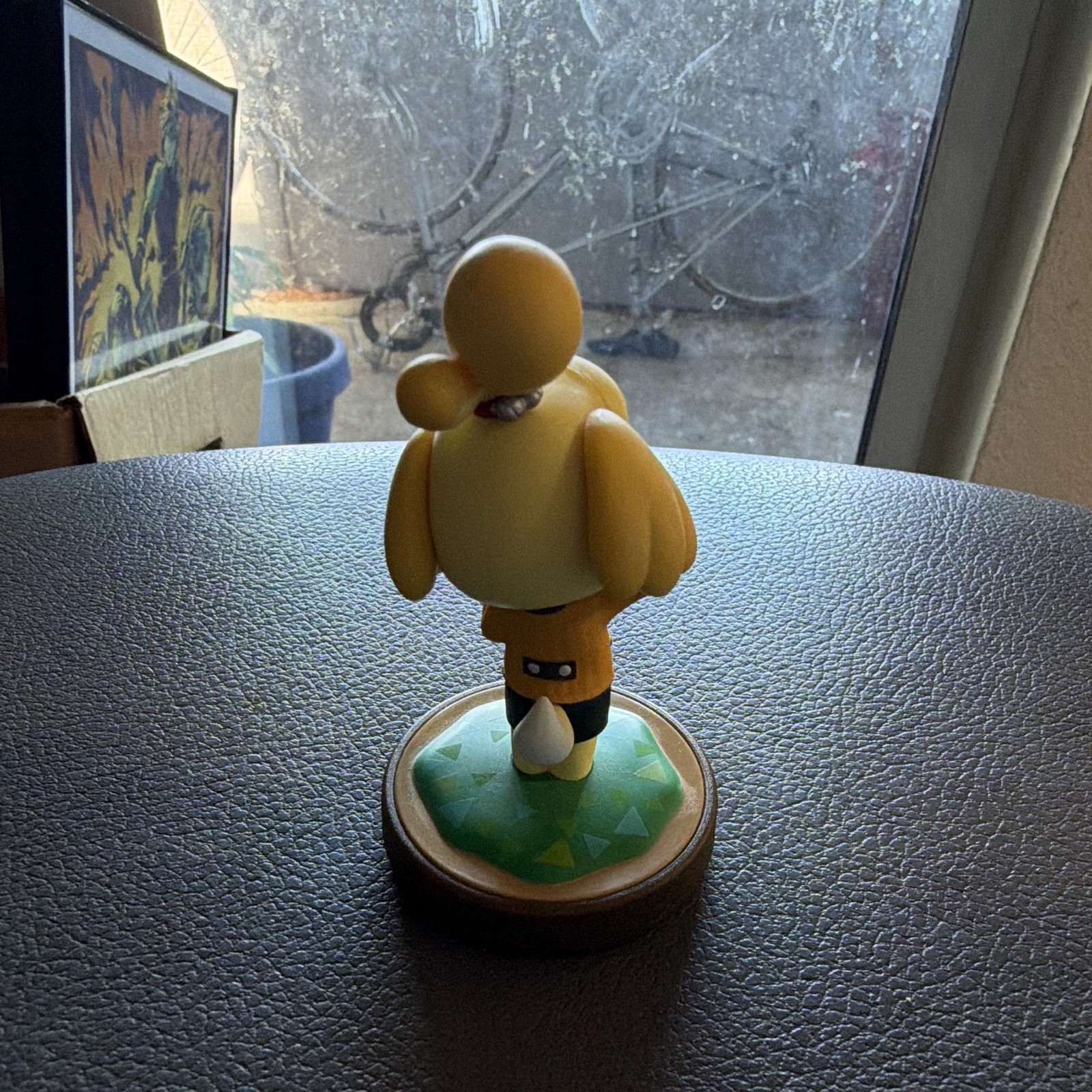 Rare Nintendo Animal Crossing Isabelle Amiibo Collectible Figure