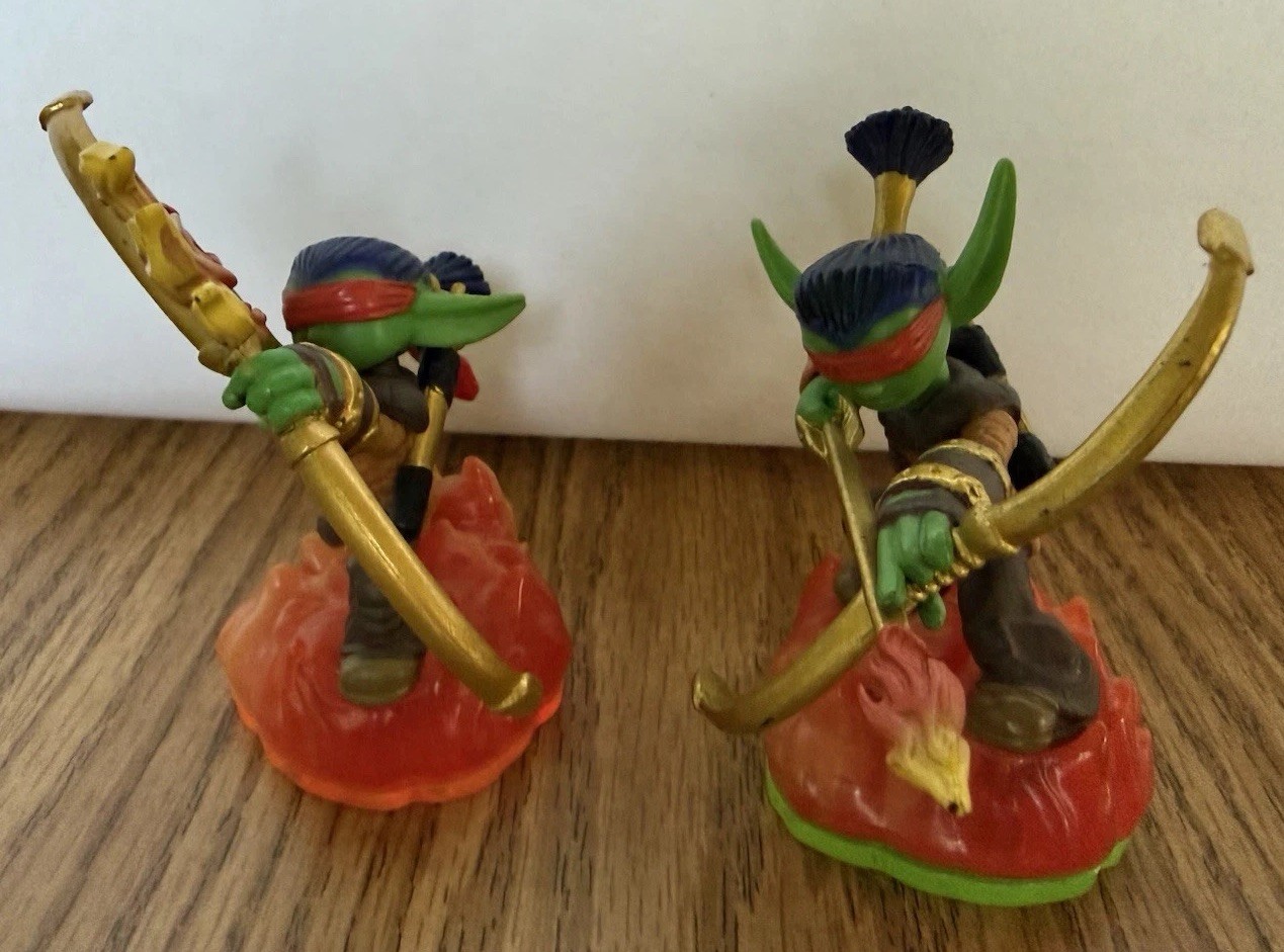 Skylanders SuperChargers Burn-Cycle Vehicle Toy Lot Griffin Ninja Figures