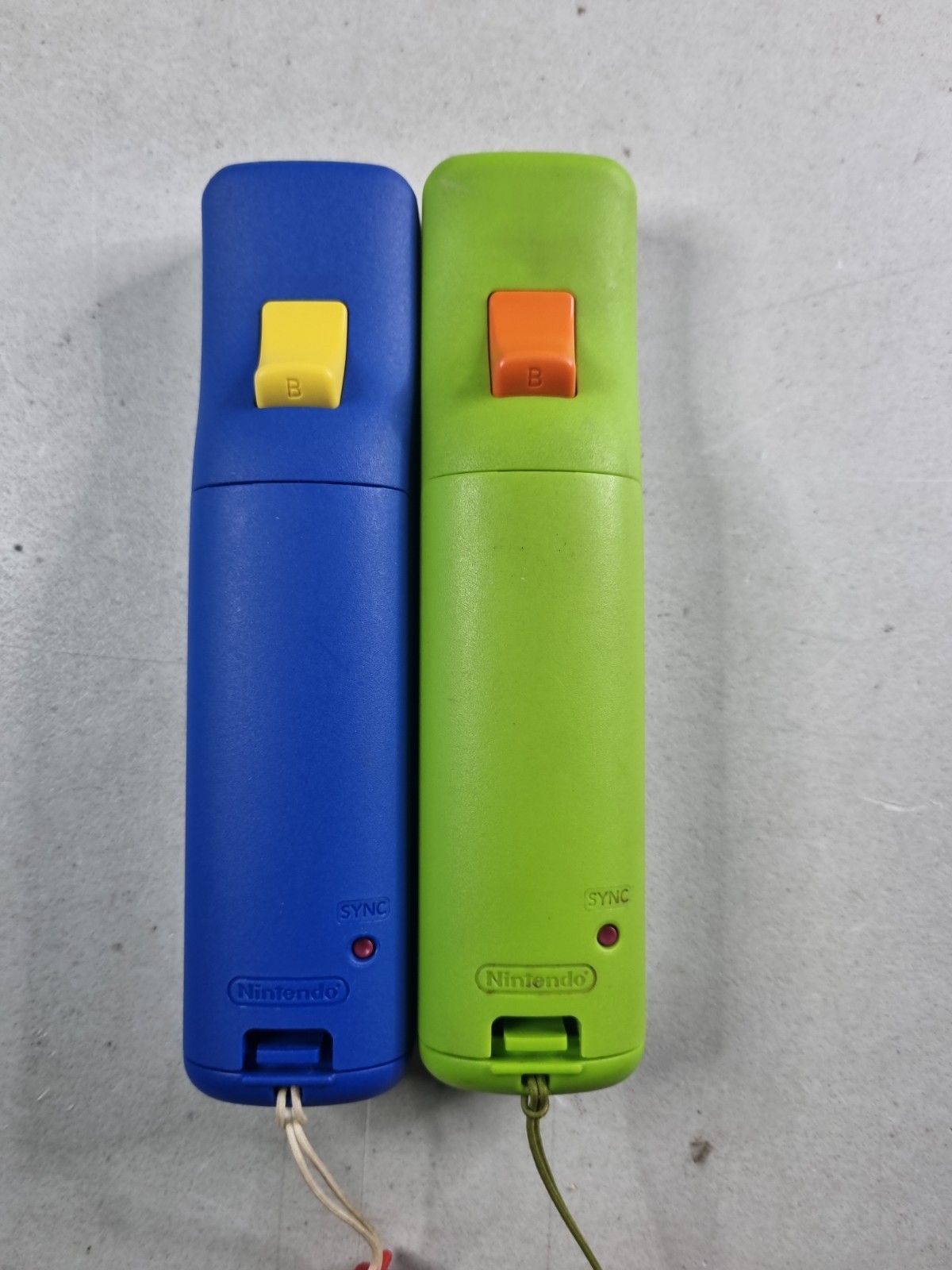 Nintendo Wii Remote Motion Plus Toad & Yoshi OEM Genuine Controllers W Straps