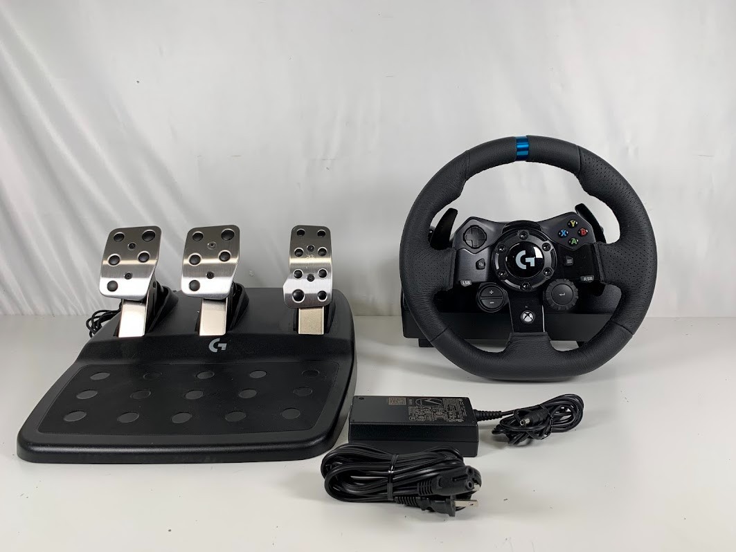 Logitech G923 Racing Wheel and Pedals – Black
