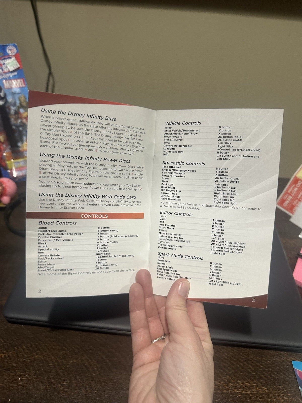 Nintendo WiiU Wii U Manual Only Disneys Infinity