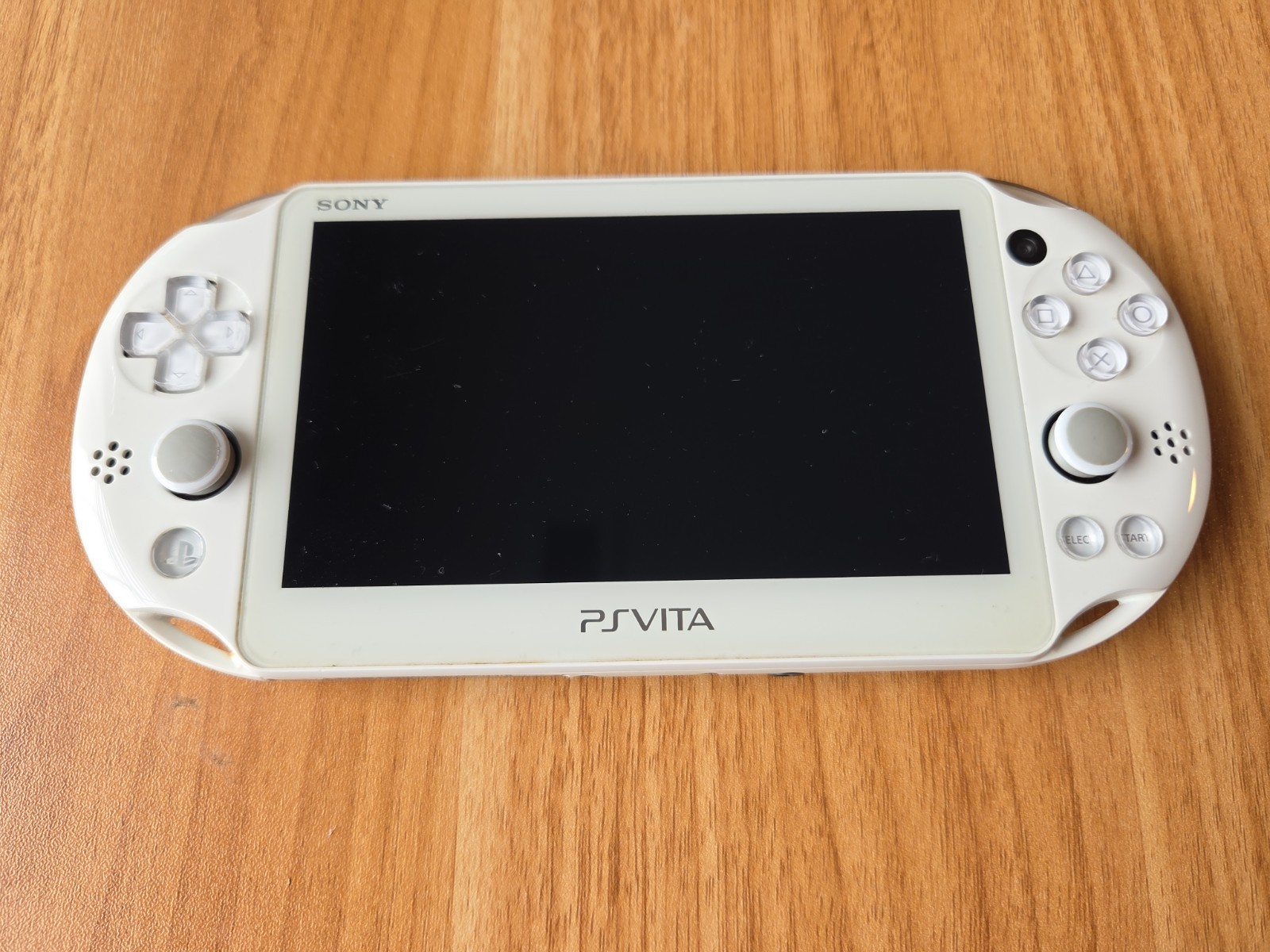 Sony PS Vita PCH-2000ZA22 1GB Handheld Console – Pearl White CIB US SELLER